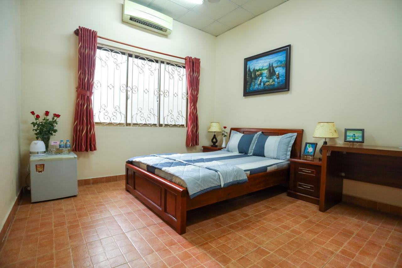 Nha Khach Lang May Man - Village Chance Ho Chi Minh City Exterior photo